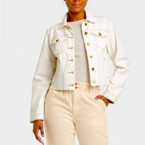 Universal Thread Cropped Off-White Denim Jacket, size small